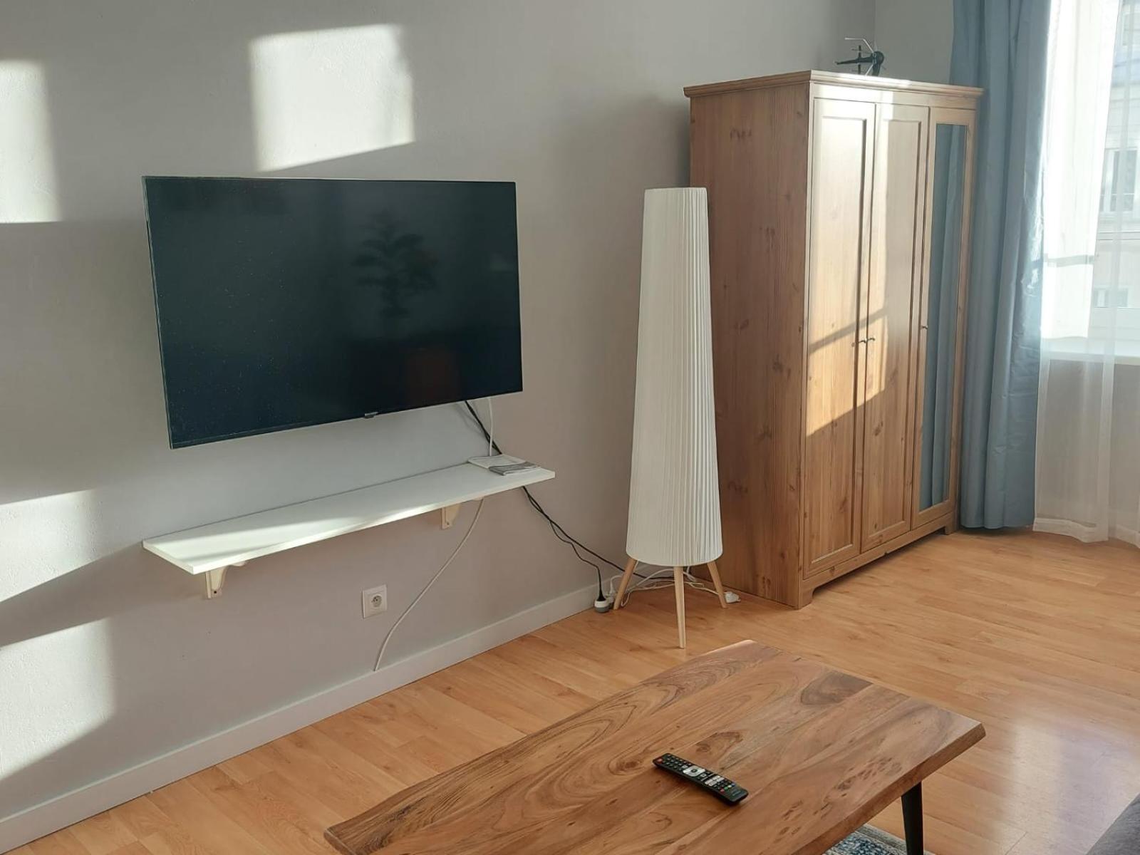 Stylish Bright Apartment Ochota With Balcony Warsawa Bagian luar foto